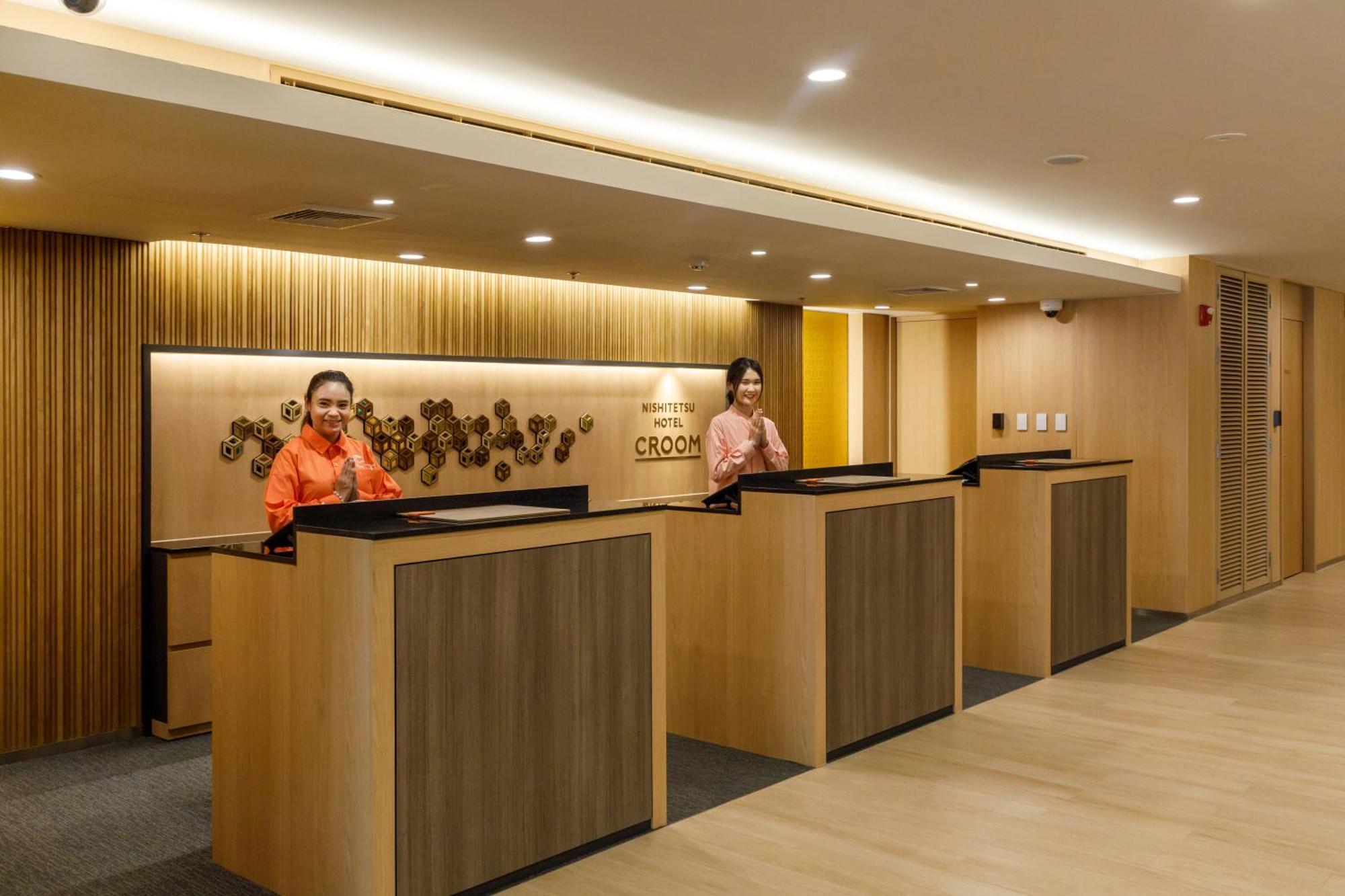 Nishitetsu Hotel Croom Bangkok Silom Bagian luar foto