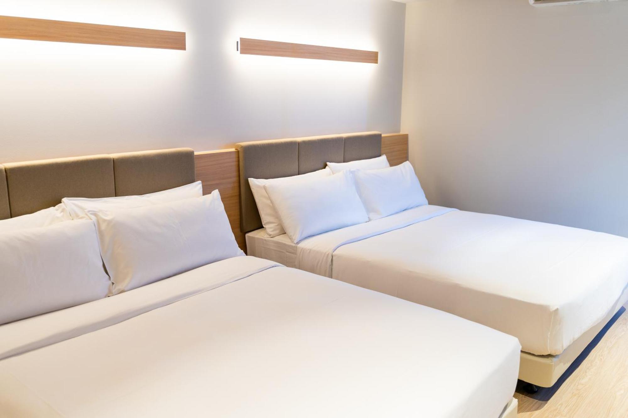 Nishitetsu Hotel Croom Bangkok Silom Bagian luar foto